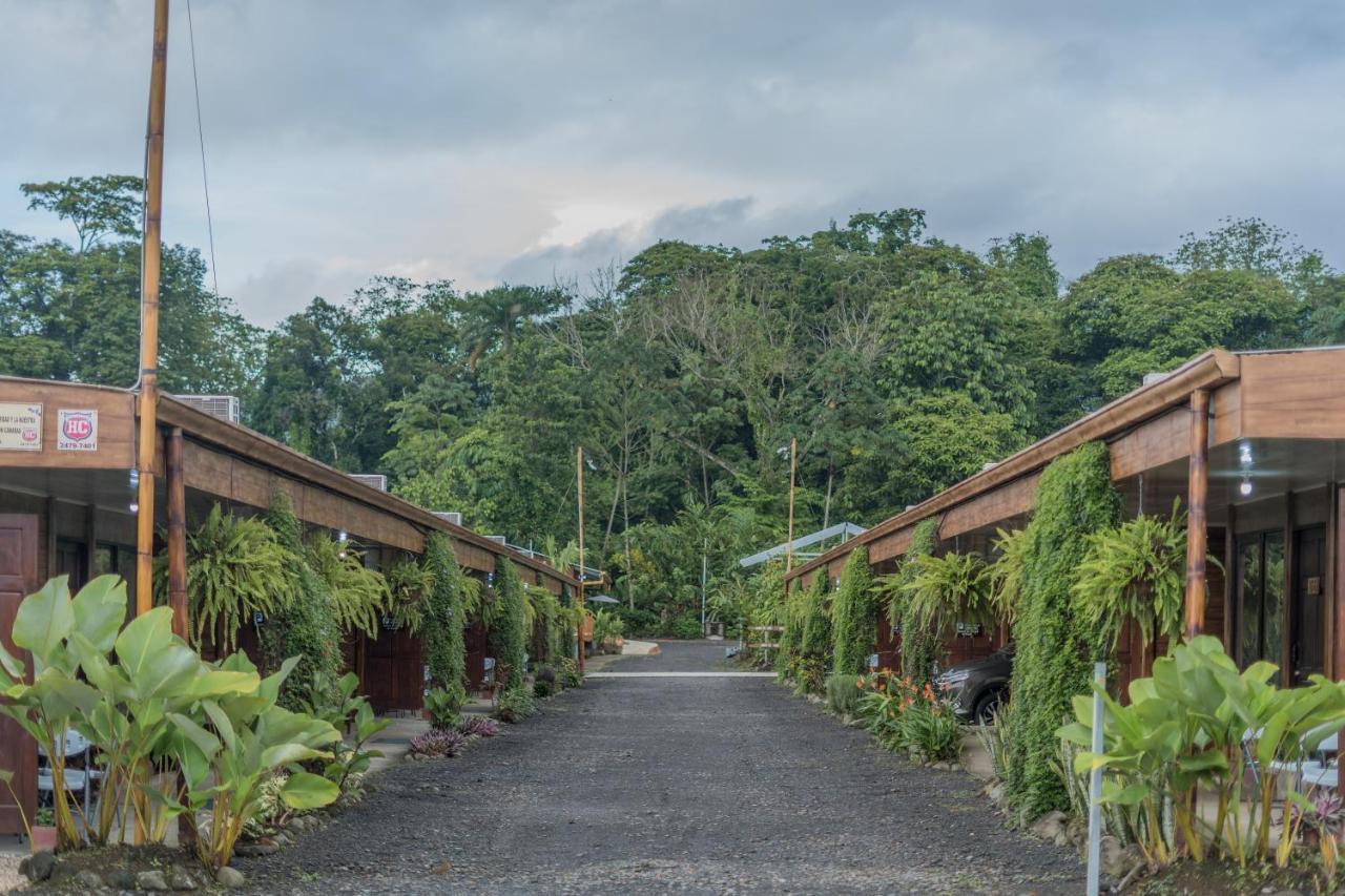 Cabanas Del Rio Aparthotel La Fortuna Esterno foto