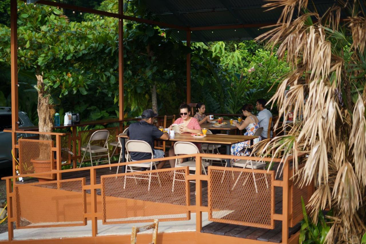 Cabanas Del Rio Aparthotel La Fortuna Esterno foto